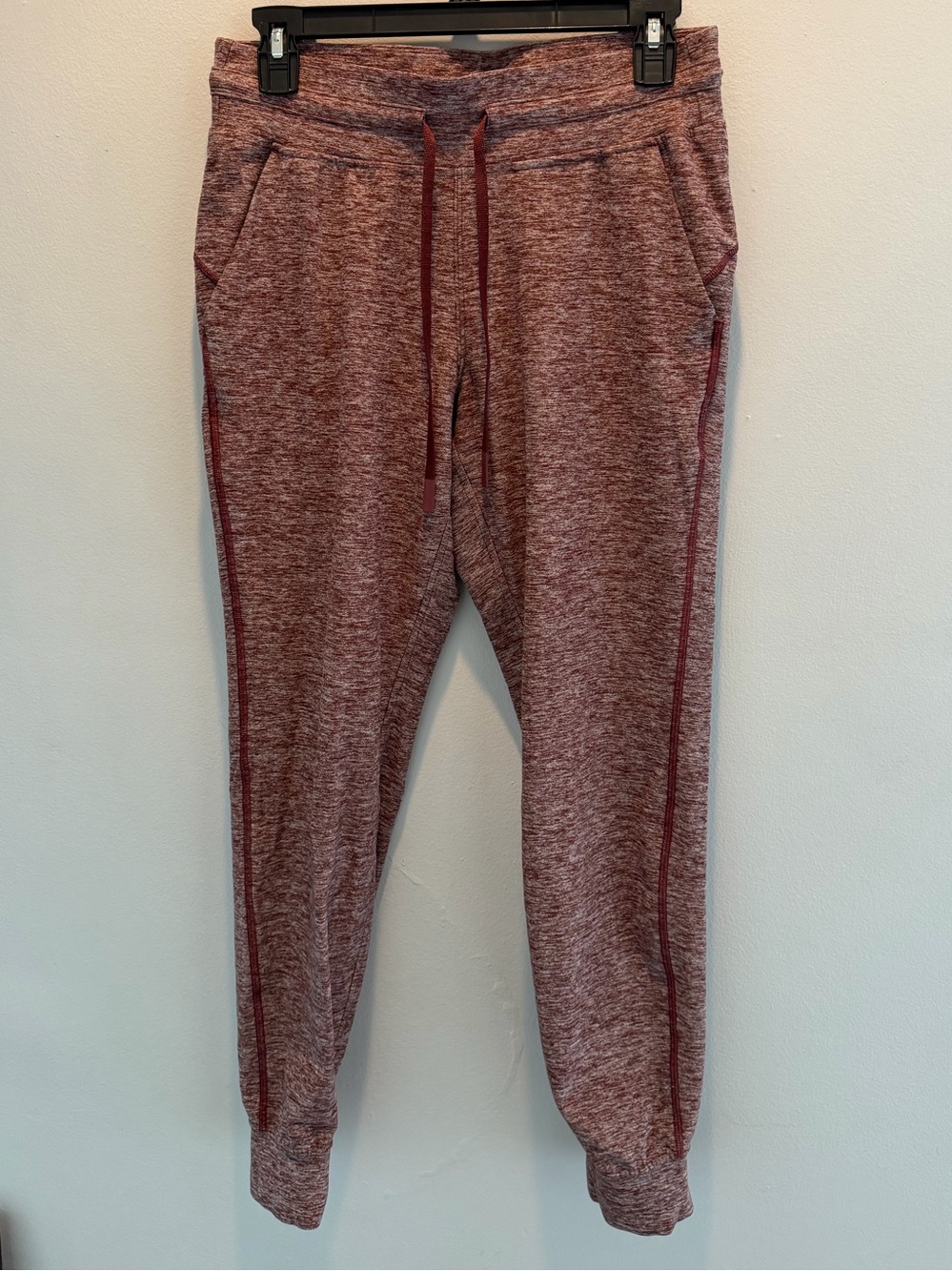 Lululemon Ready to Rulu Fleece Joggers in the colorway Heathered Savannah Size 6